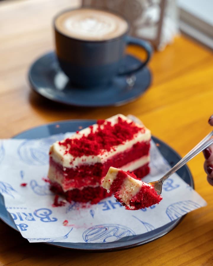 Red Velvet + Café